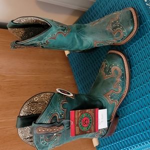 Cowboy boots